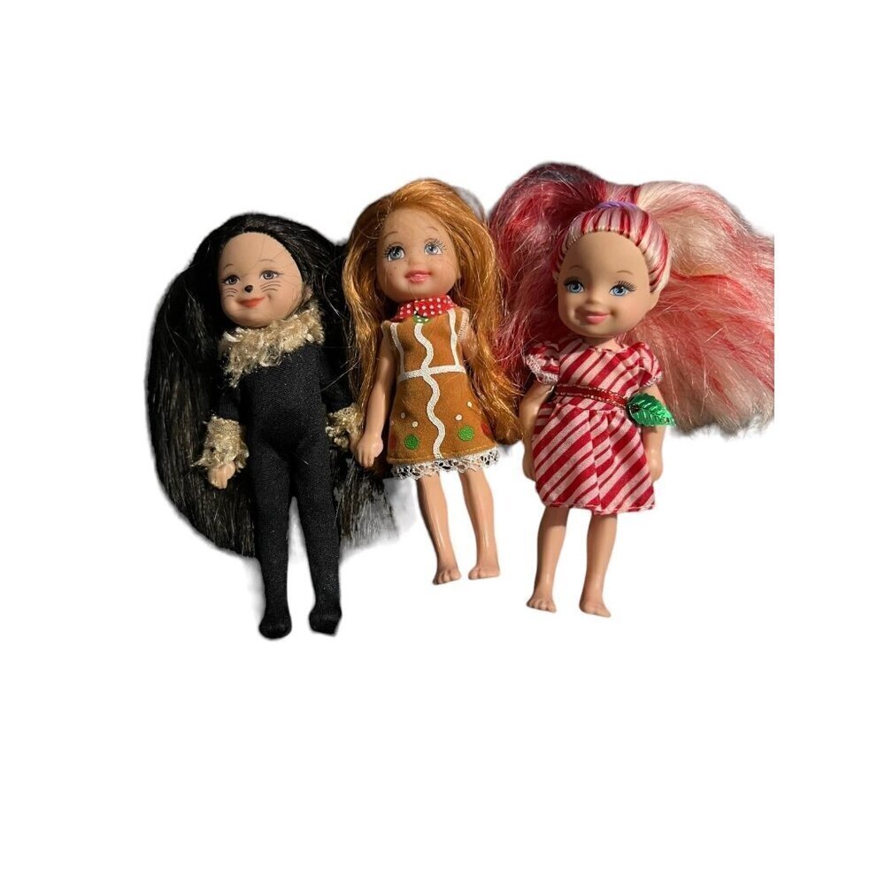 Kelly Club Holiday dolls